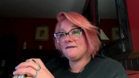 thatgrl324 online show from September 11, 3:06 am