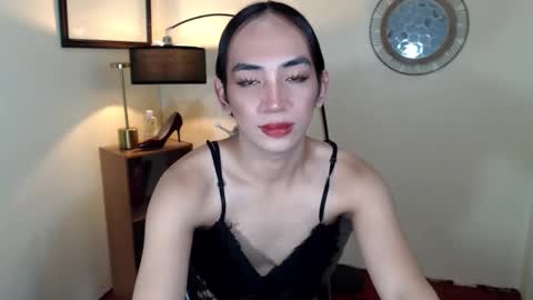thatslut_deia online show from September 13, 4:45 am