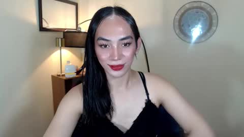 thatslut_deia online show from October 12, 12:15 pm