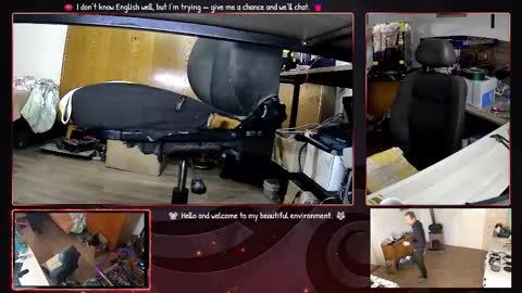 Snapshot of the0archon chatting on November 2, 9:44 am Michal online show from November 2, 9:44 am