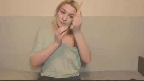 Eva online show from October 28, 9:50 pm