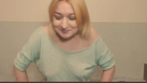 Eva online show from May 17, 10:17 pm