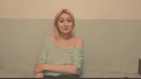 Eva online show from May 19, 8:26 pm