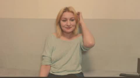 Eva online show from May 20, 2:45 pm