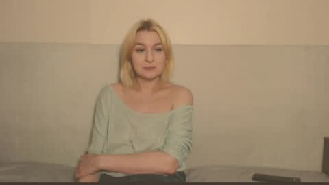 Eva online show from May 22, 11:21 pm