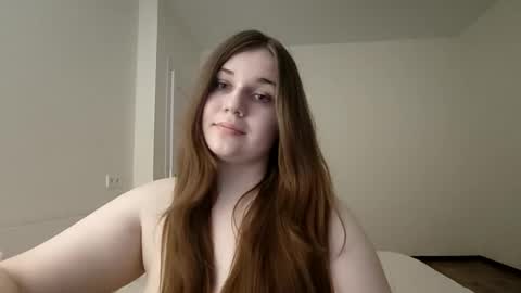 Snapshot of the_cherry_pie chatting on October 10, 6:45 am the_cherry_pie online show from October 10, 6:45 am