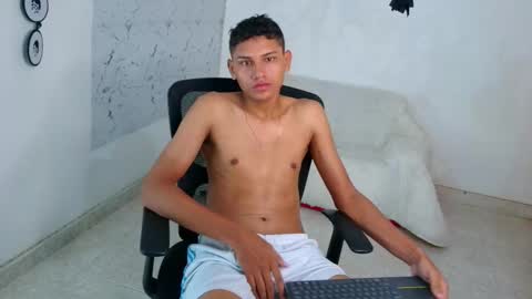 Sean OPry   online show from October 21, 3:13 pm