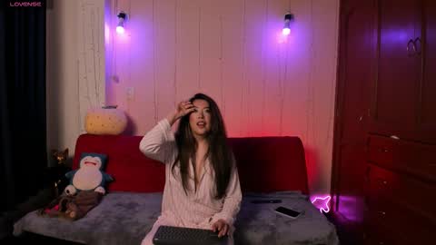 Giovanna online show from March 27, 1:22 am