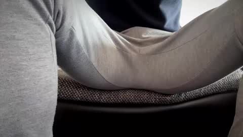 Snapshot of the_delicious_19 chatting on December 21, 12:38 pm the_delicious_19 online show from December 21, 12:38 pm