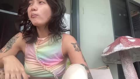 the_emmarouge online show from January 11, 1:43 am