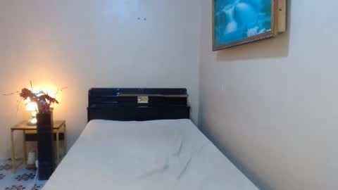 Snapshot of the_girl_nxt_door chatting on January 7, 3:20 am samm online show from January 7, 3:20 am