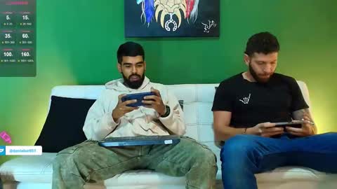 SCOTT  THEO  KAMERON  GENDERSON online show from September 22, 2:57 am