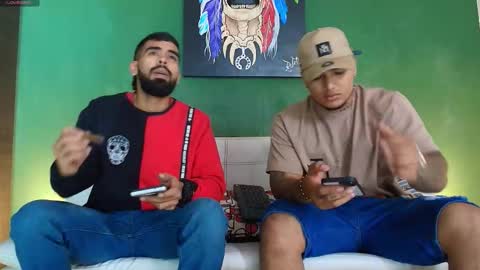 SCOTT  THEO  KAMERON  GENDERSON online show from January 6, 5:05 pm