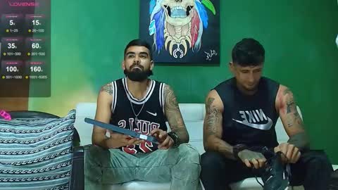 SCOTT  THEO  KAMERON  GENDERSON online show from February 5, 11:42 pm