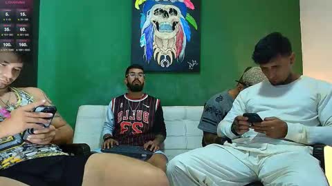 SCOTT  THEO  KAMERON  GENDERSON online show from February 12, 12:49 am