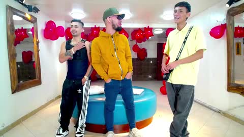 Snapshot of the_goodfellas chatting on January 19, 9:13 pm the goodfellas online show from January 19, 9:13 pm