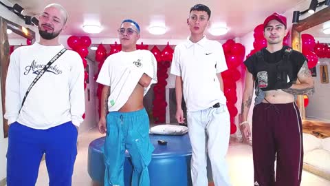 Snapshot of the_goodfellas chatting on February 3, 9:18 pm the goodfellas online show from February 3, 9:18 pm