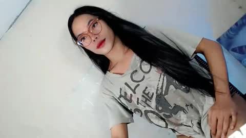 Snapshot of the_horny_bella chatting on March 24, 12:32 pm the_horny_bella online show from March 24, 12:32 pm