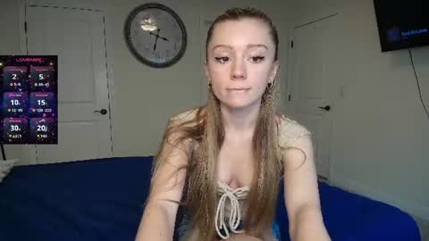 the_hotties online show from July 16, 9:32 pm