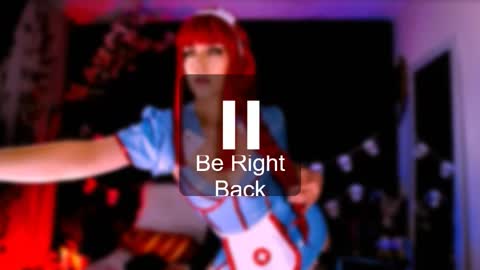 Snapshot of the_kitty_roxy chatting on February 8, 7:45 am ... ... online show from February 8, 7:45 am