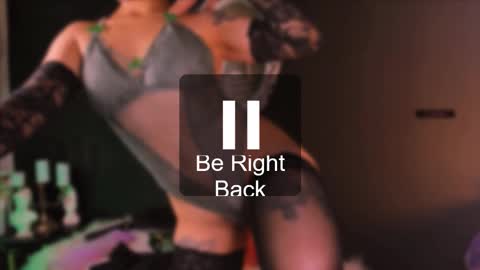 Snapshot of the_kitty_roxy chatting on March 18, 4:04 am ... ... online show from March 18, 4:04 am