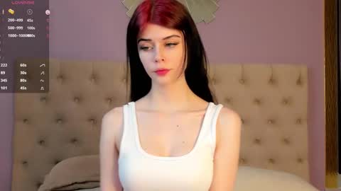Snapshot of the_truewoman_show chatting on February 27, 4:10 pm My name is Cynthia and Im very happy to see you in my sweet room online show from February 27, 4:10 pm