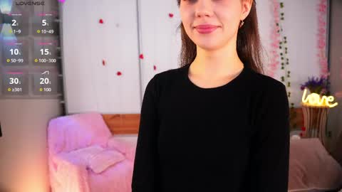 My name is Cynthia and Im very happy to see you in my sweet room  online show from March 26, 3:12 am