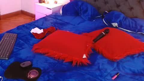 Diosa Afrodita online show from December 20, 11:34 pm