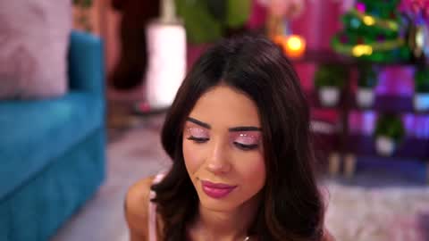 Snapshot of theayanna chatting on December 21, 10:17 am Ayana online show from December 21, 10:17 am