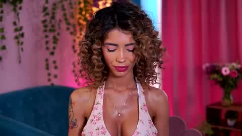 Snapshot of theayanna chatting on November 9, 11:41 am Ayana online show from November 9, 11:41 am