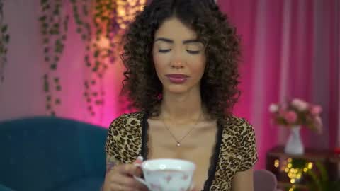 Snapshot of theayanna chatting on November 23, 11:32 am Ayana online show from November 23, 11:32 am