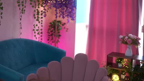 Snapshot of theayanna chatting on December 1, 10:53 am Ayana online show from December 1, 10:53 am