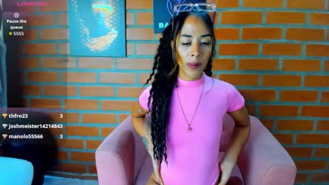 thebadwolf818 online show from May 11, 2:45 pm