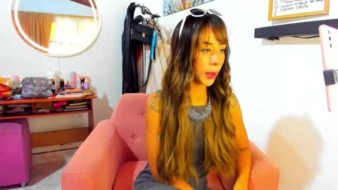 thebadwolf818 online show from June 3, 12:52 pm