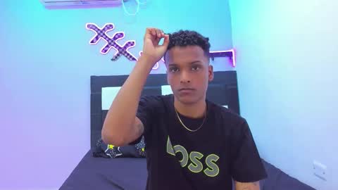 DEAN AND MARY online show from November 23, 12:38 pm