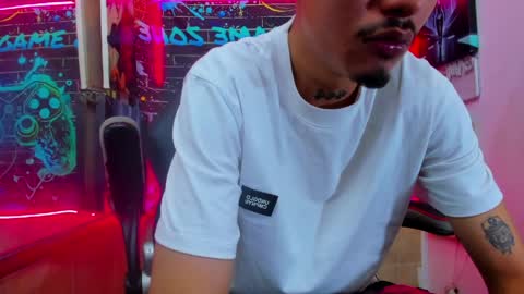 DEAN AND MARY online show from April 5, 3:47 am