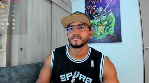 Snapshot of theblack_frank chatting on December 16, 11:12 am theblack_frank online show from December 16, 11:12 am