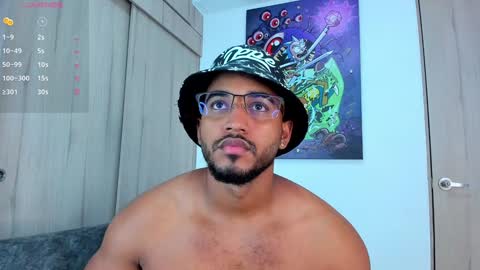 Snapshot of theblack_frank chatting on December 28, 12:45 pm theblack_frank online show from December 28, 12:45 pm