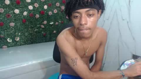 Snapshot of theblackflavor chatting on March 12, 7:58 am Flavor online show from March 12, 7:58 am