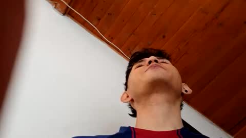 thebluesky_18 online show from December 1, 5:18 pm