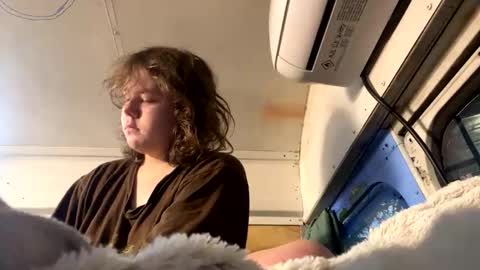 Come Have Fun online show from February 8, 5:38 pm