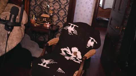 Joan online show from October 12, 8:19 pm