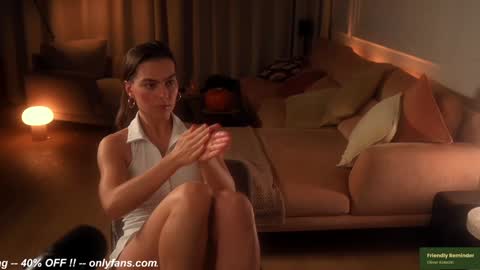 Snapshot of thecherie chatting on October 28, 9:06 pm Cherie   online show from October 28, 9:06 pm