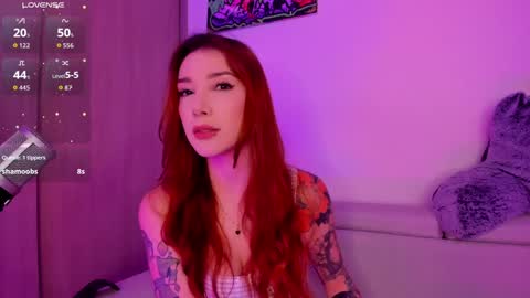 Snapshot of thecosmicgirl chatting on September 14, 1:38 am Alicia Alikath online show from September 14, 1:38 am