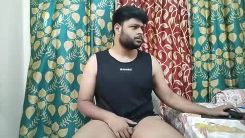 thecuteboyy online show from May 5, 1:46 am