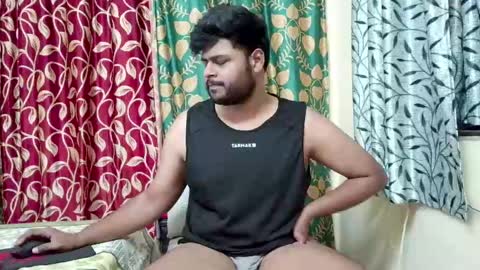 thecuteboyy online show from May 25, 6:25 pm