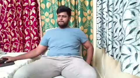 thecuteboyy online show from July 6, 12:40 am