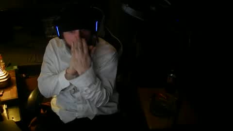 Snapshot of thedemonlord93 chatting on December 14, 11:20 pm thedemonlord93 online show from December 14, 11:20 pm