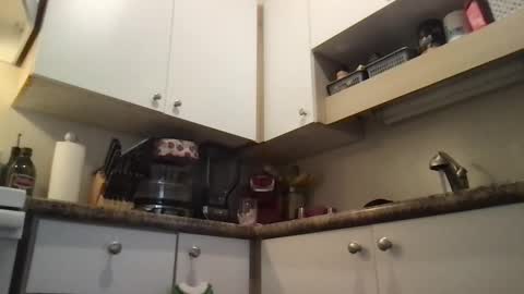 Masked Milf Christina online show from October 25, 4:57 pm