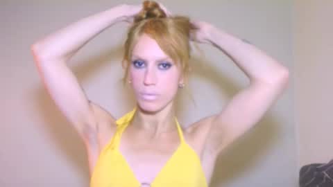 Yolanda online show from November 1, 5:04 pm